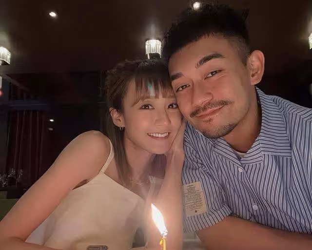 恭喜！TVB「體操女王」在星級酒店結婚，與圈外老公當場接吻