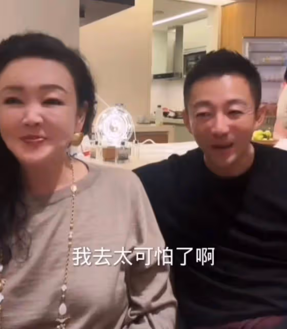 張蘭去看孫子,大S兩天後才讓見!孫子當著張蘭面模仿繼父打碟
