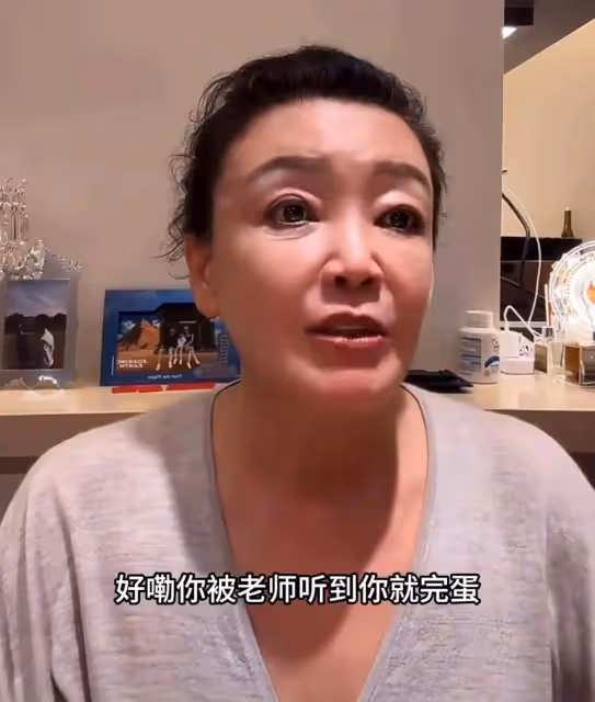 張蘭去看孫子,大S兩天後才讓見!孫子當著張蘭面模仿繼父打碟