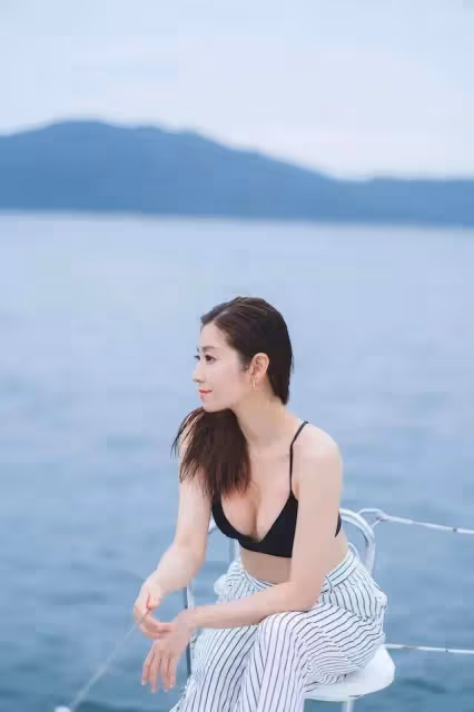 陳自瑤提名視後秀素顏照,夫妻關係撲朔迷離,網友支持封后