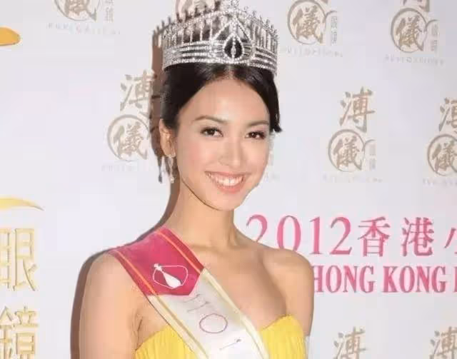 TVB律界港姐一家三口游韓國,老公寵妻獲贊,堪稱人生贏家