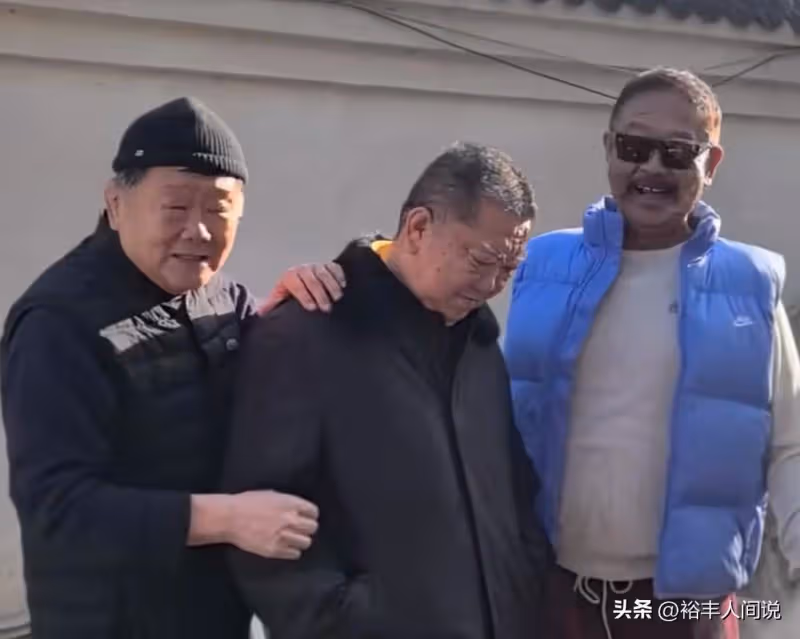 孟凡貴與京圈「老炮兒」聚會!哈僧親自滷製醬牛肉,王忠義搭肩