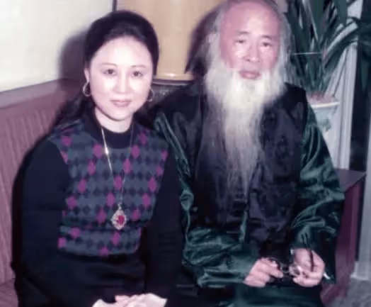 瓊瑤才去世13天,92歲前夫現狀曝光,知情人爆料他才是最大贏家