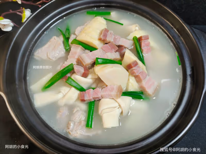 雞湯、魚湯都不如這湯!天冷經常煲一鍋,一口喚醒味蕾、鮮到直跳腳,無法拒絕的好味道
