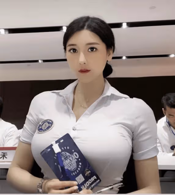 身高178劉太陽,體重130斤,肥而不膩!翹臀飽滿,美到犯規,這身材誰扛得住