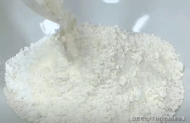 炸酥肉怎麼做不回軟?牢記4個竅門,酥肉涼了都酥脆,誰做誰成功