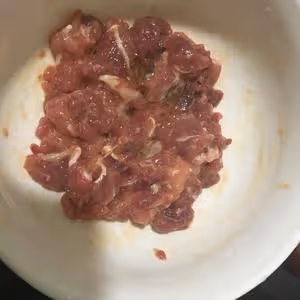 炒滑嫩腌肉法