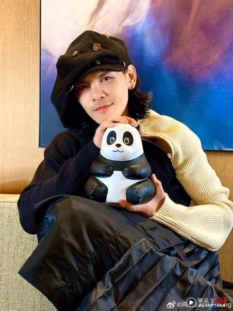 向佐走紅毯不爽主持人訪問!當場轉頭走人