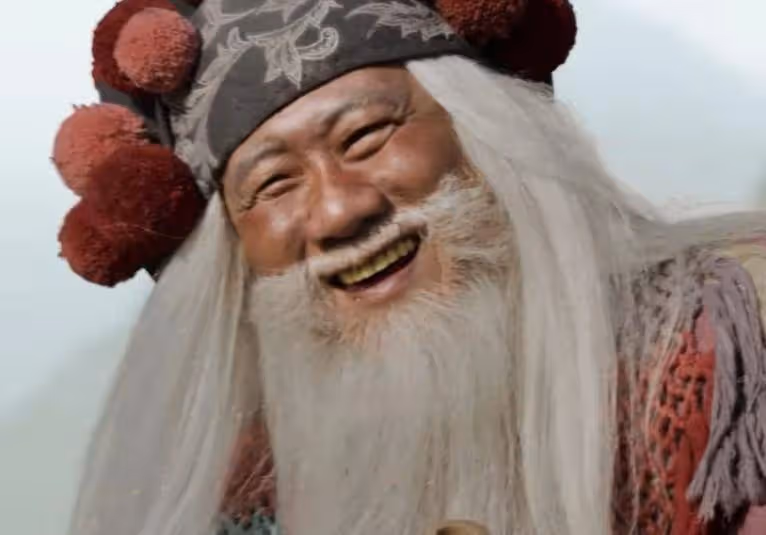 《射鵰》預告來了!郭靖不傻了,黃蓉被華箏艷壓,看到洪七公笑了