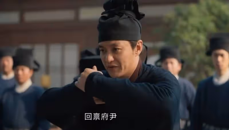 《清明上河圖密碼》:王府尹不是顧震的靠山,他只是為顧震打傘
