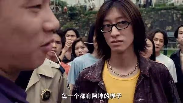 港星「肥屍」與愛妻共舞秀恩愛,與妻子像父女,內地開特色餐廳