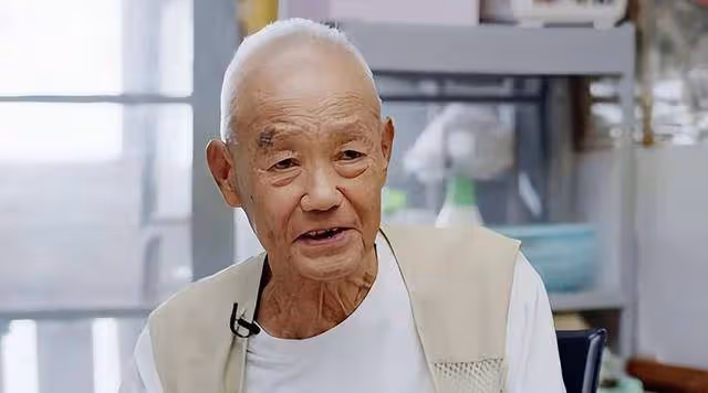 突傳死訊!TVB前知名老戲骨因病離世,患腎病每周去醫院透析兩次