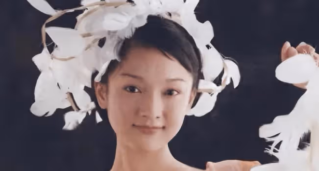 48歲的周迅為何選擇「無兒無女」?看完她的人生經歷,你就明白了!