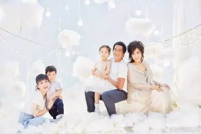 齊秦肺癌晚期？妻子發文怒斥造謠：他已經去火葬場路上了