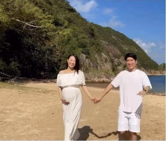 恭喜!前港姐誕下雙胞胎兒子,嫁大馬首富孫子,曾說不適合娛樂圈