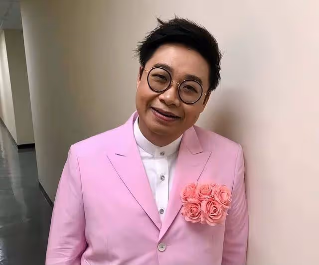 好慘!TVB知名配角演員一年無劇可拍,在中小學教書維持生活