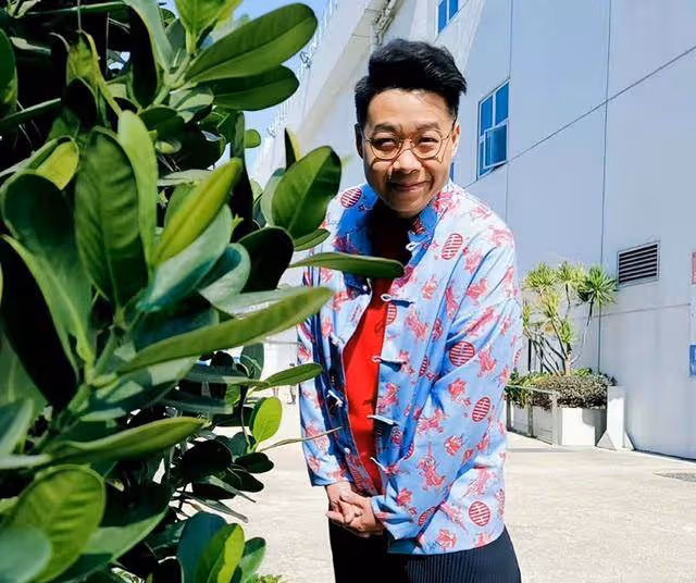 好慘!TVB知名配角演員一年無劇可拍,在中小學教書維持生活