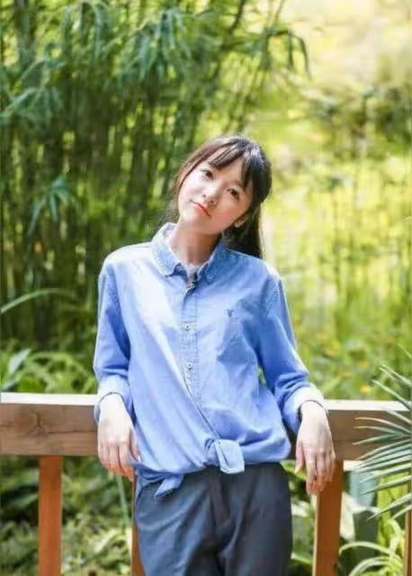 離譜！徐嬌勸阻勿室內抽菸，反被惡男搶手機扔菸頭！警方回應網傻眼