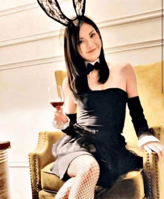 TVB小花揭秘早年離巢內幕!被批穿著搶眼!被前輩罵「你不會演戲」
