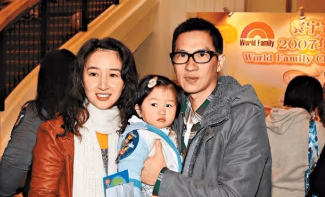 出生富貴的關詠荷,為何嫁窮小子「張家輝,還甘心做煮飯婆」