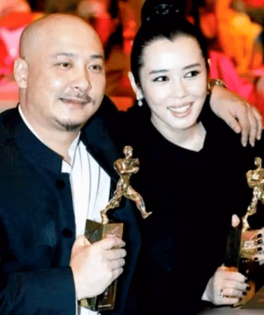 14年拿下11個「影后」,章子怡卻說不認識她,如今她身價40億過得如何?