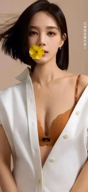 李一桐財閥千金出場！她膚白貌美偶爾露出事業線性感撩人