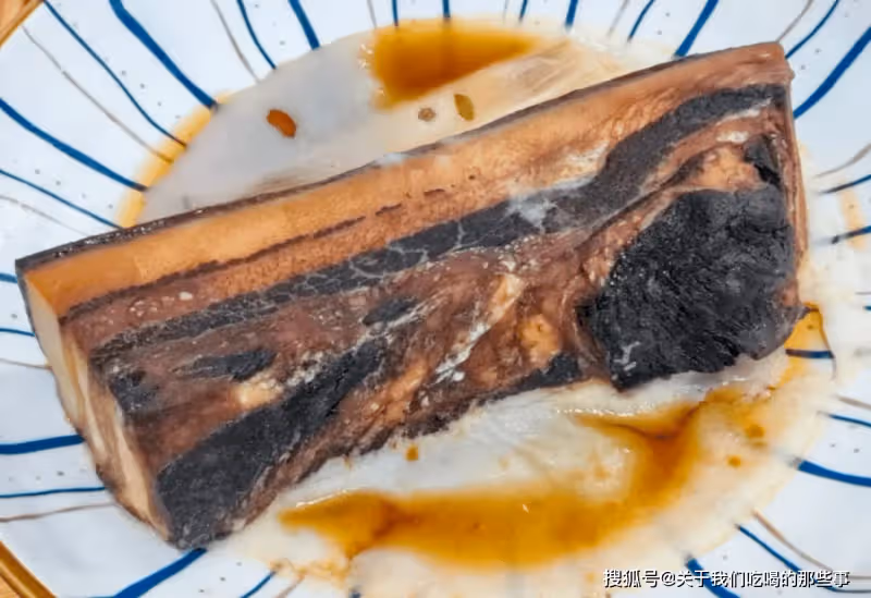 做醬油肉，比臘肉簡單，醬香濃郁肥肉不膩，放一年不壞，趕緊試試