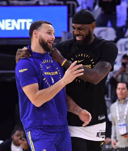 如今NBA還有什麼特別棒的？詹皇微微一笑：我和庫里！