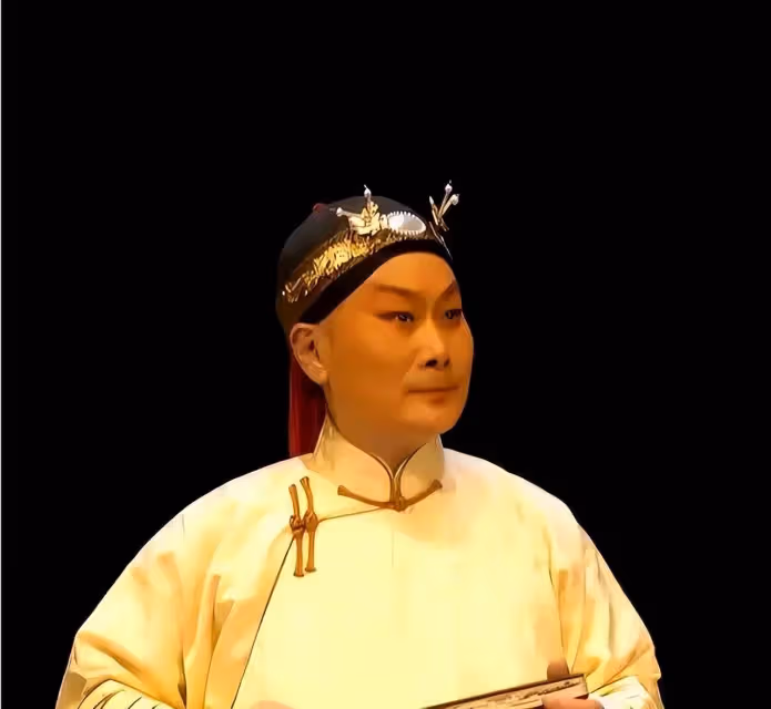 三次獲得「梅花獎」,47歲再婚嫁年邁恩師,70多歲依然聲音洪亮