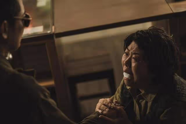 2024橫空出世的神劇！《照明商店》故事催淚反轉，以愛之名必看神作