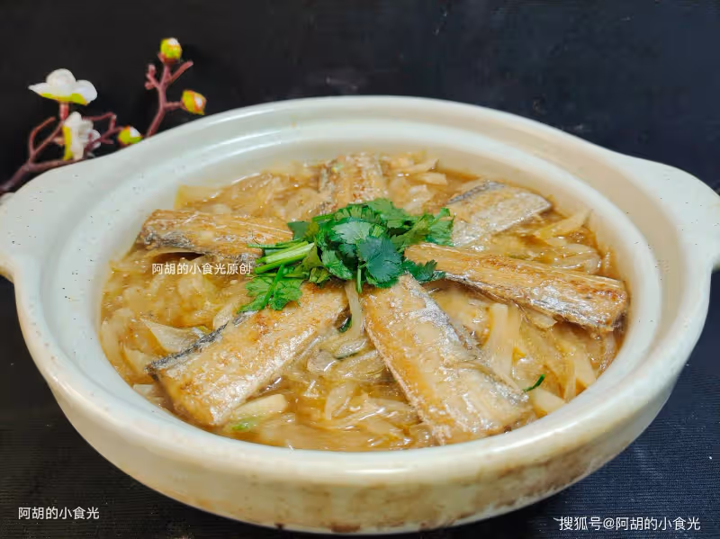 冬天裡接地氣的神仙菜,遇到使勁吃!照這樣燉一鍋,有葷有素、鮮潤無敵,一碗下肚全身都暖