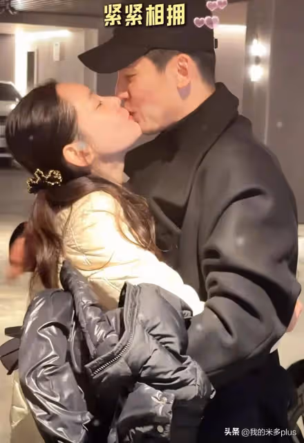 秋瓷炫回韓國直播帶貨,於曉光曬新房又大又高級,6歲兒子玩嗨了