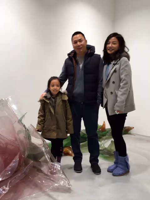 趙薇官宣離婚,與黃有龍最後合影曝光,離婚原因恐不簡單