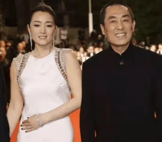 30年前,張藝謀有多愛鞏俐?一張照片說明一切,網友:酸了酸了
