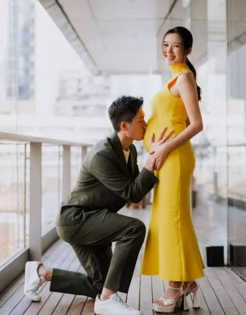 好享受！麥明詩孕期頻頻現身派對心情佳，上圍暴漲靠運動保持身材