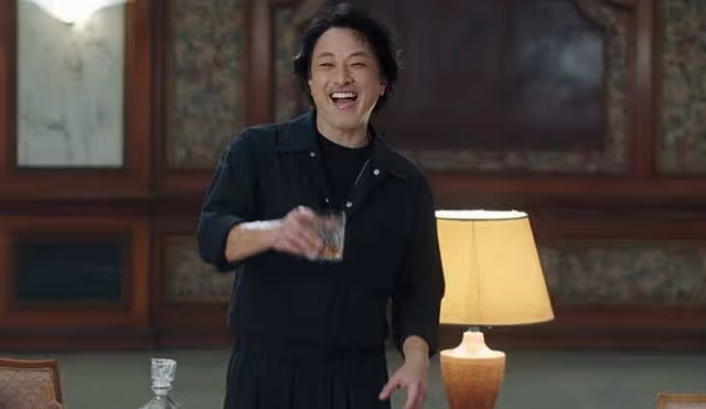TVB前知名男星斷崖式衰老,面部浮腫眼袋明顯,撞臉韓國兩大男神