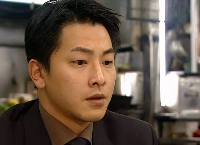 TVB前知名男星斷崖式衰老,面部浮腫眼袋明顯,撞臉韓國兩大男神