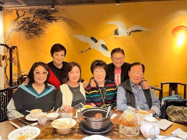 一路走好！《歡樂今宵》王牌主持杜平離世，曾與沈殿霞是最佳搭檔