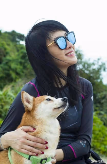 恭喜!TVB前港姐自曝女兒考入港大,嫁圈外富商閃離無意再婚