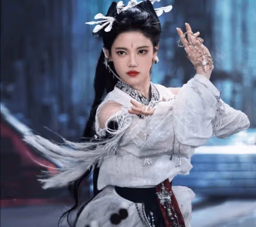 《千朵桃花一世開》根據什麼小說改編？謝雪臣暮懸鈴結局如何