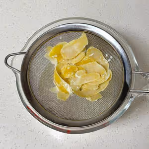 低卡甜品‼️巨清新的🍋酸奶檸檬巴巴露亞