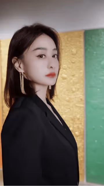 被贊靚女！50歲陳德容曝新照，保養得宜依然似少女，童話式婚姻卻離婚收場