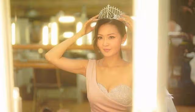 TVB氣質女星超恨嫁，一直在等富商男友求婚，不介意當後媽