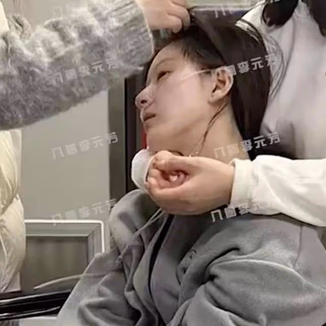 趙露思好友為她報平安，曝光高強度工作安排，網怒斥工作室別榨乾她