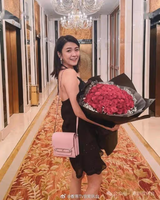 TVB小花30歲生日又炫富？貼收花兼曬名牌包包 有米舊愛疑有新戀情