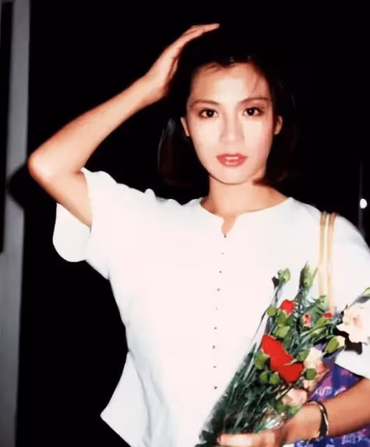 26歲香消玉殞!翁美玲自殺二十年後,法醫揭秘屍檢內幕令人唏噓