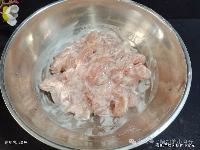 冬天不吃肉也要吃這菜，價不貴吃得香！隨手炒一盤，菜脆肉嫩、營養又下飯，津津有味吃不停
