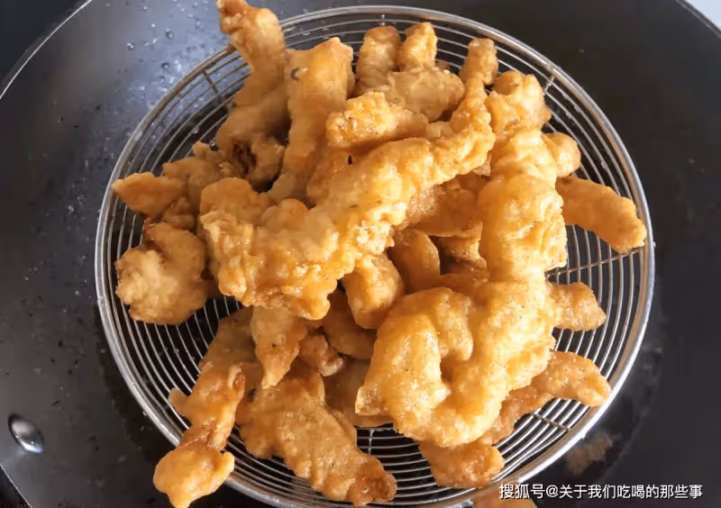 調脆皮糊,別只會麵粉加雞蛋,學會一招,炸啥都酥脆,不易回軟