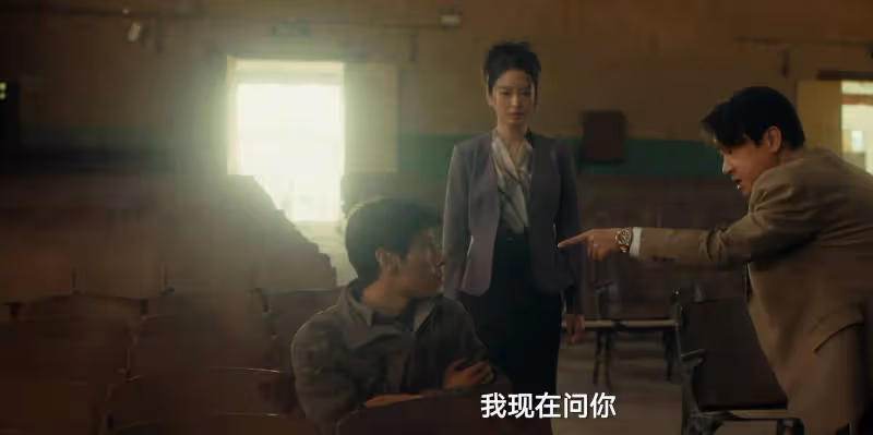 《風中的火焰》:從雷富貴下線,才明白梅葦說了多大的謊