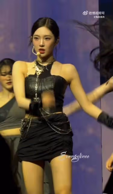 張員瑛張多雅同框！第一次感受肩膀重要性！Aespa寧寧都被扯進話題